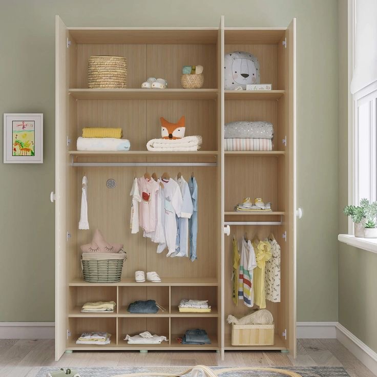 Kids wardrobe